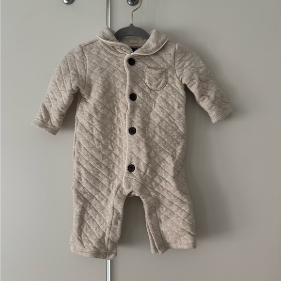 Janie and Jack Baby Quilted Shawl Collar One-Piece Size: 0-3 months - Picture 3 of 5